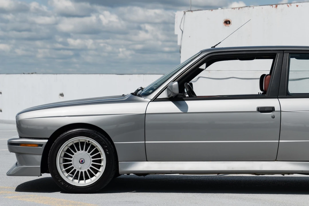 1988 BMW E30 M3 - Image 11 of 31