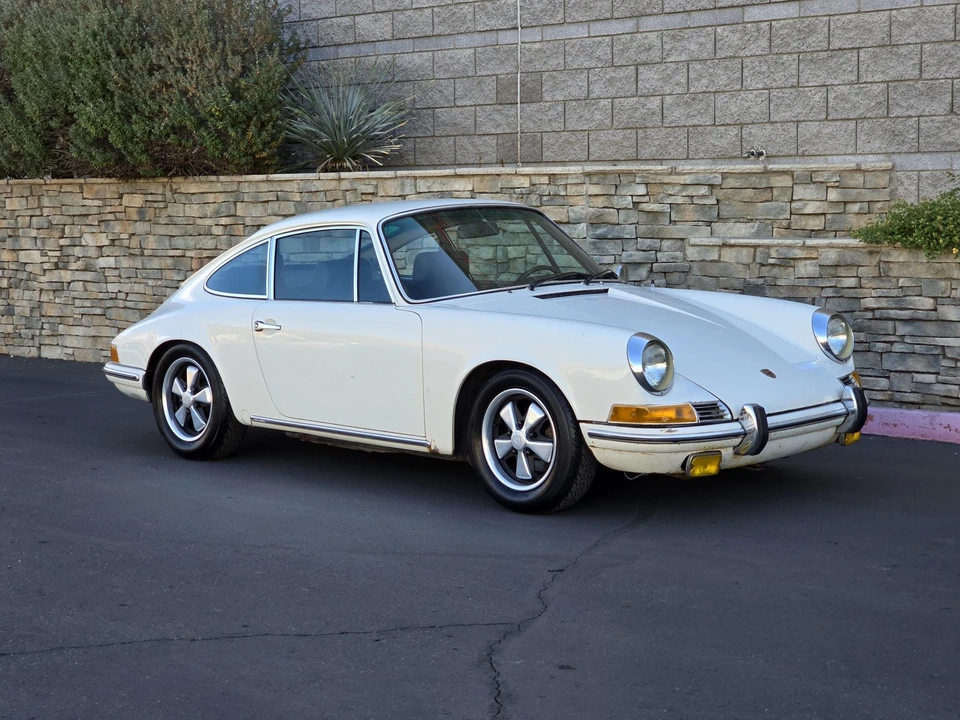 1969 Porsche 911 T F-Body LWB - Image 10 of 31