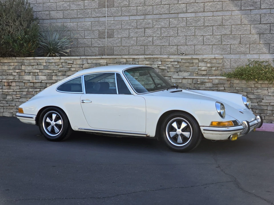 1969 Porsche 911 T F-Body LWB - Image 12 of 31