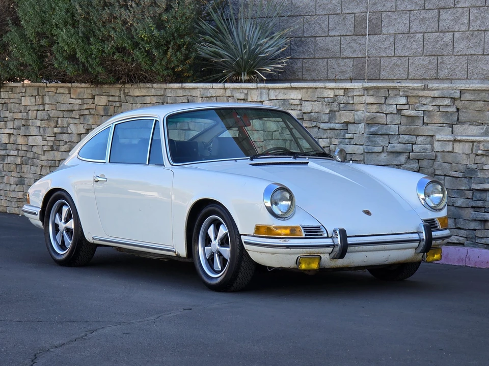 1969 Porsche 911 T F-Body LWB - Image 9 of 31