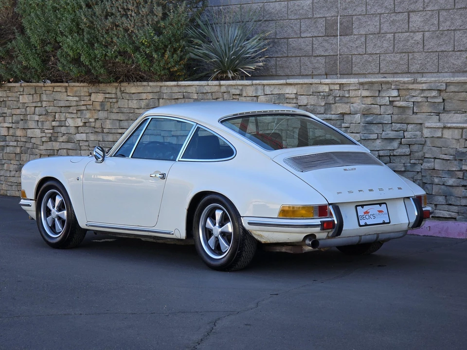 1969 Porsche 911 T F-Body LWB - Image 27 of 31