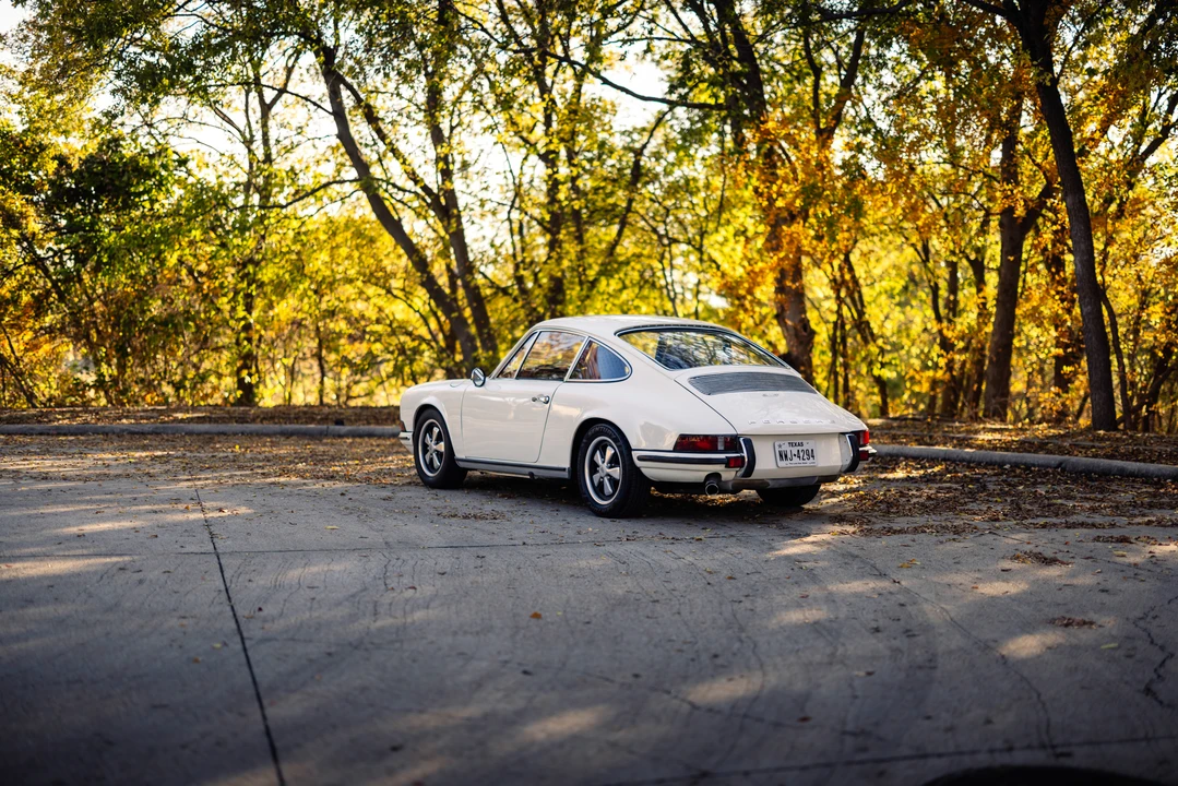 1972 Porsche 911 T F-Body LWB - Image 9 of 31