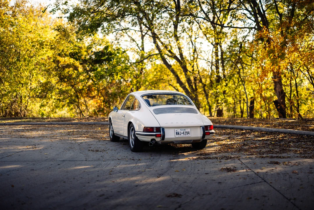1972 Porsche 911 T F-Body LWB - Image 10 of 31