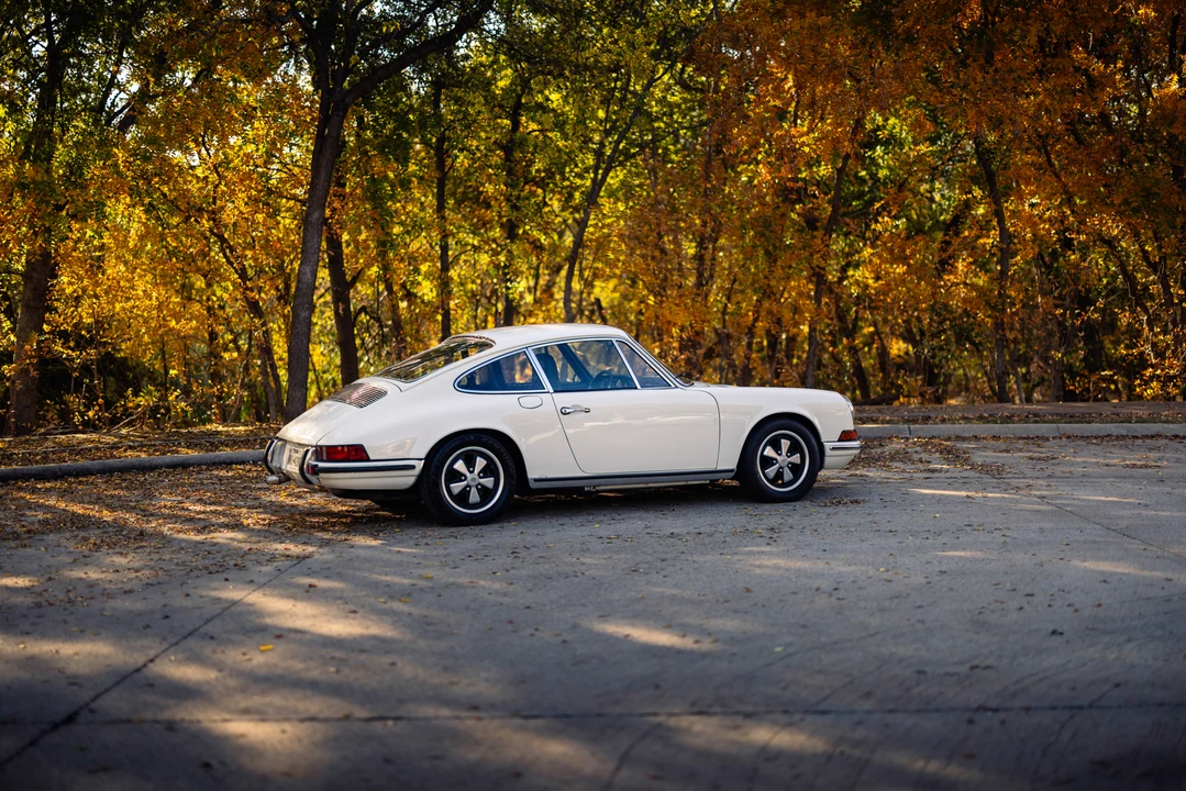 1972 Porsche 911 T F-Body LWB - Image 17 of 31