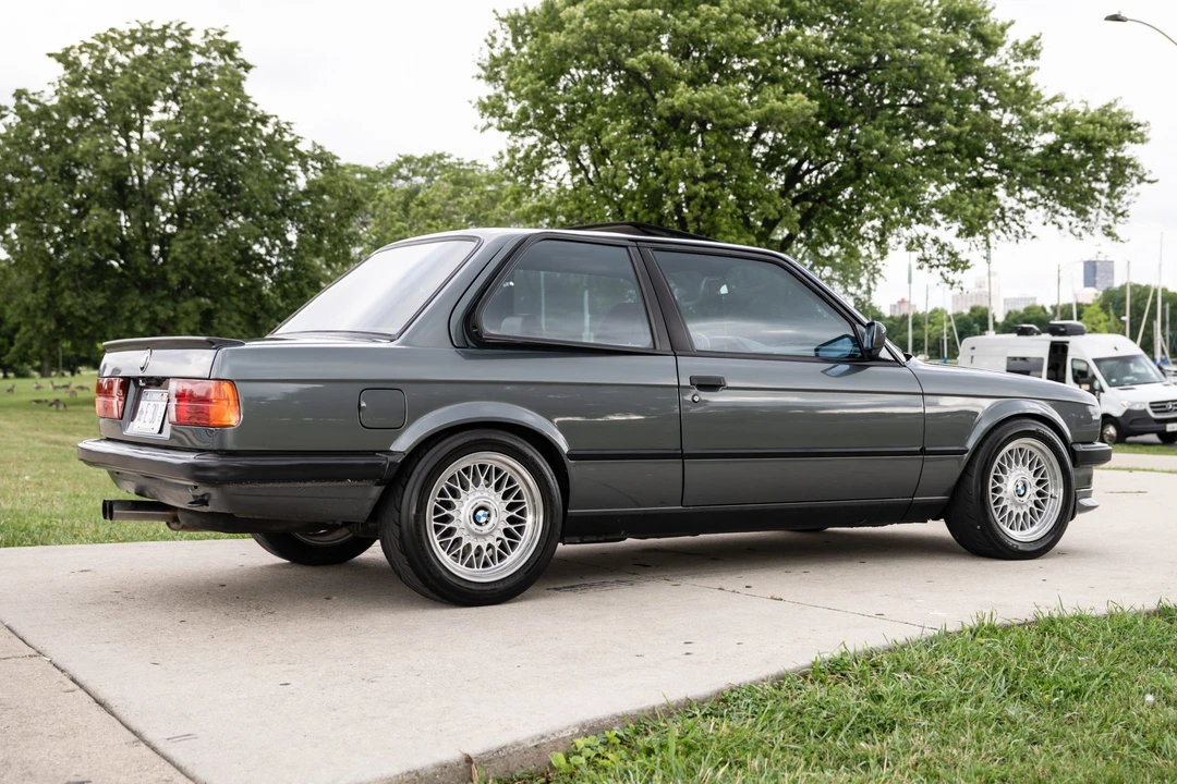 1987 BMW E30 3 Series - Image 8 of 31
