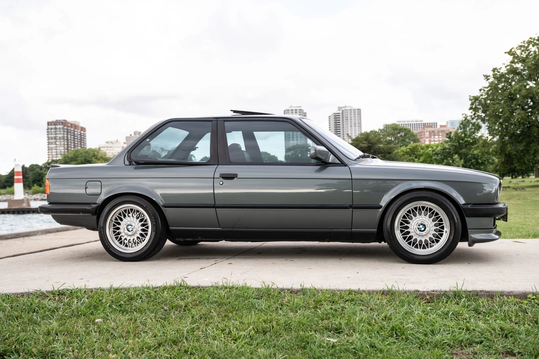 1987 BMW E30 3 Series - Image 9 of 31