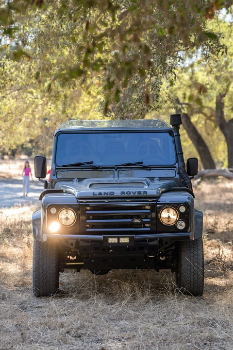 1992 Land Rover Defender 110 - Image 10 of 31