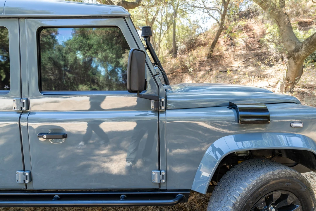 1992 Land Rover Defender 110 - Image 26 of 31