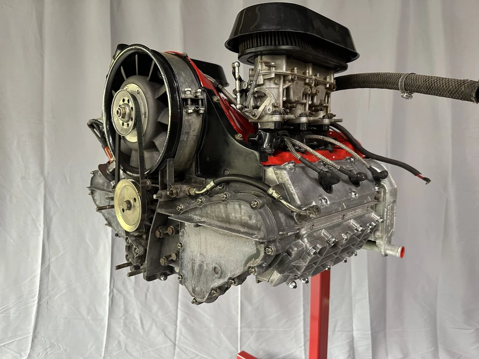Parts & Memorabilia Engines - Image 11 of 31