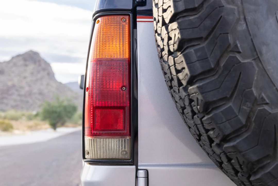 1988 Isuzu Trooper - Image 19 of 31