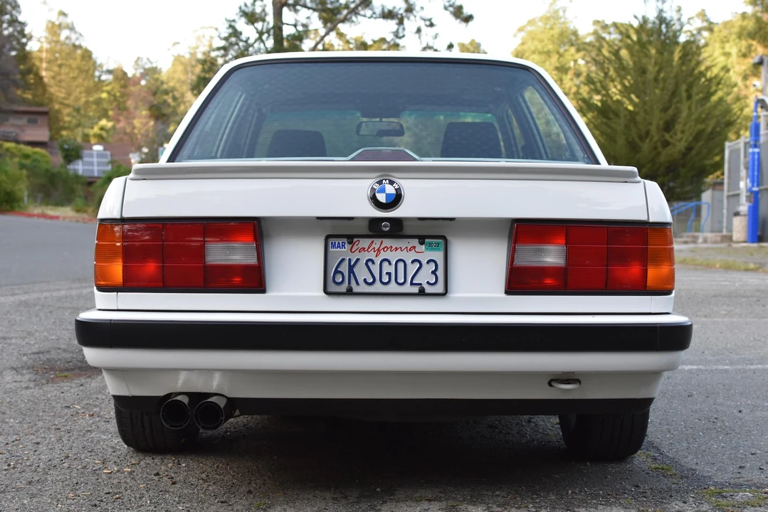 1990 BMW E30 3 Series - Image 14 of 31