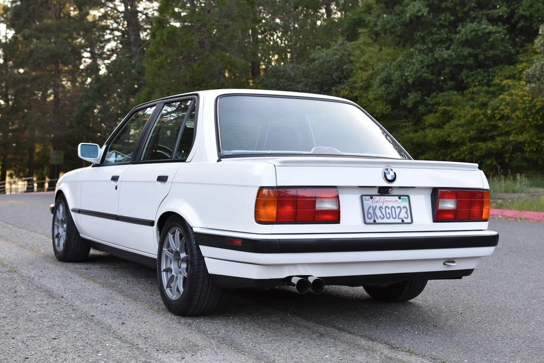 1990 BMW E30 3 Series - Image 17 of 31