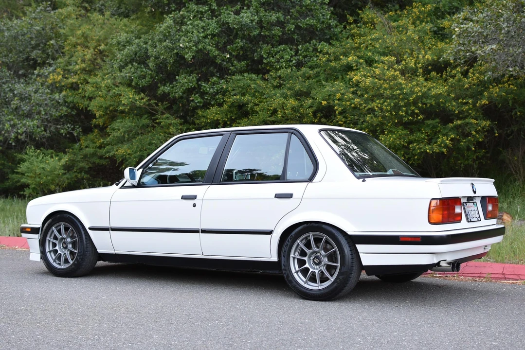 1990 BMW E30 3 Series - Image 20 of 31