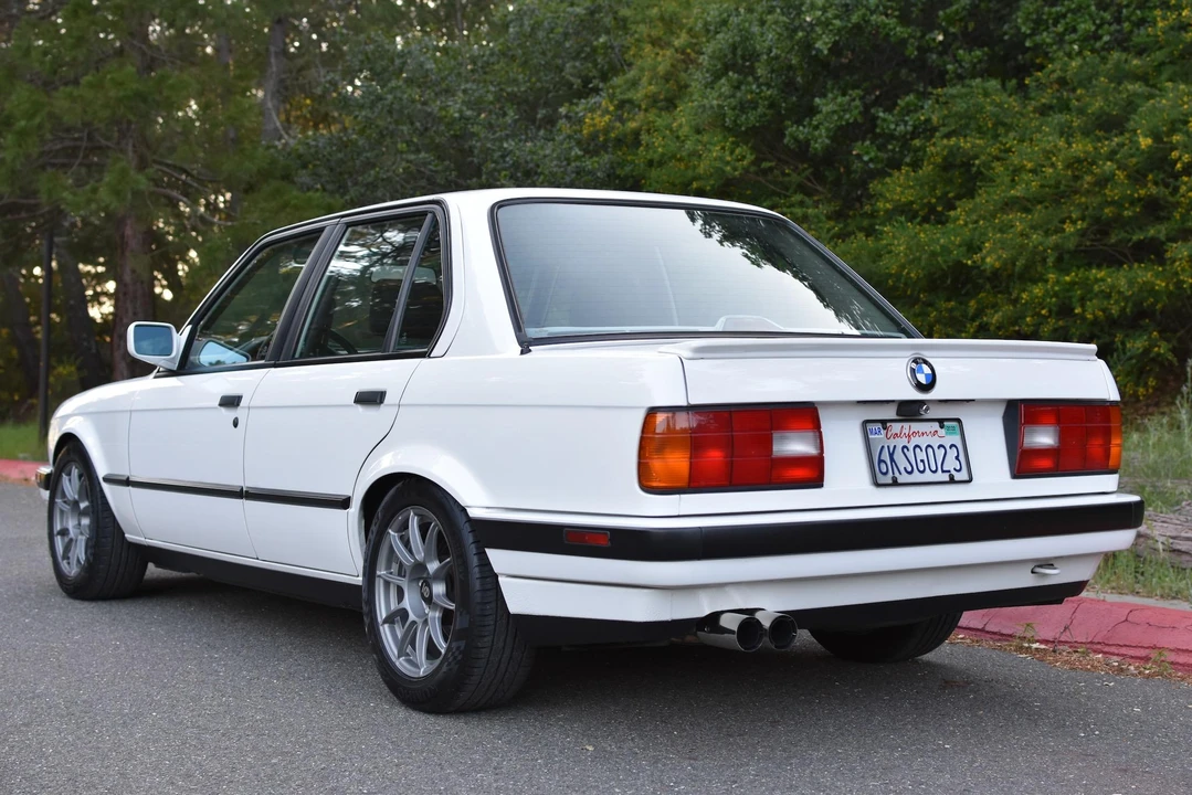1990 BMW E30 3 Series - Image 18 of 31