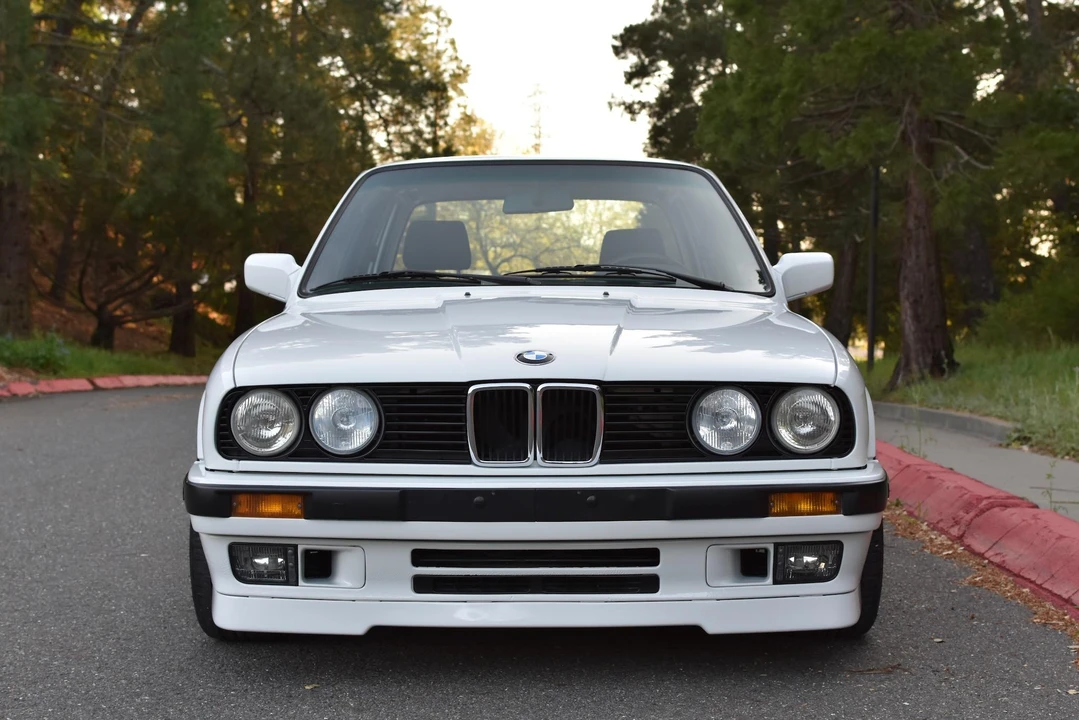 1990 BMW E30 3 Series - Image 4 of 31
