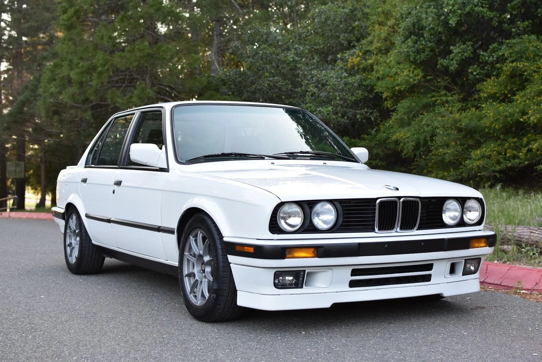 1990 BMW E30 3 Series - Image 5 of 31