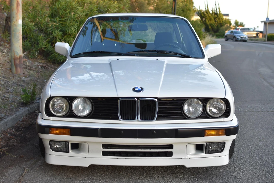 1990 BMW E30 3 Series - Image 24 of 31