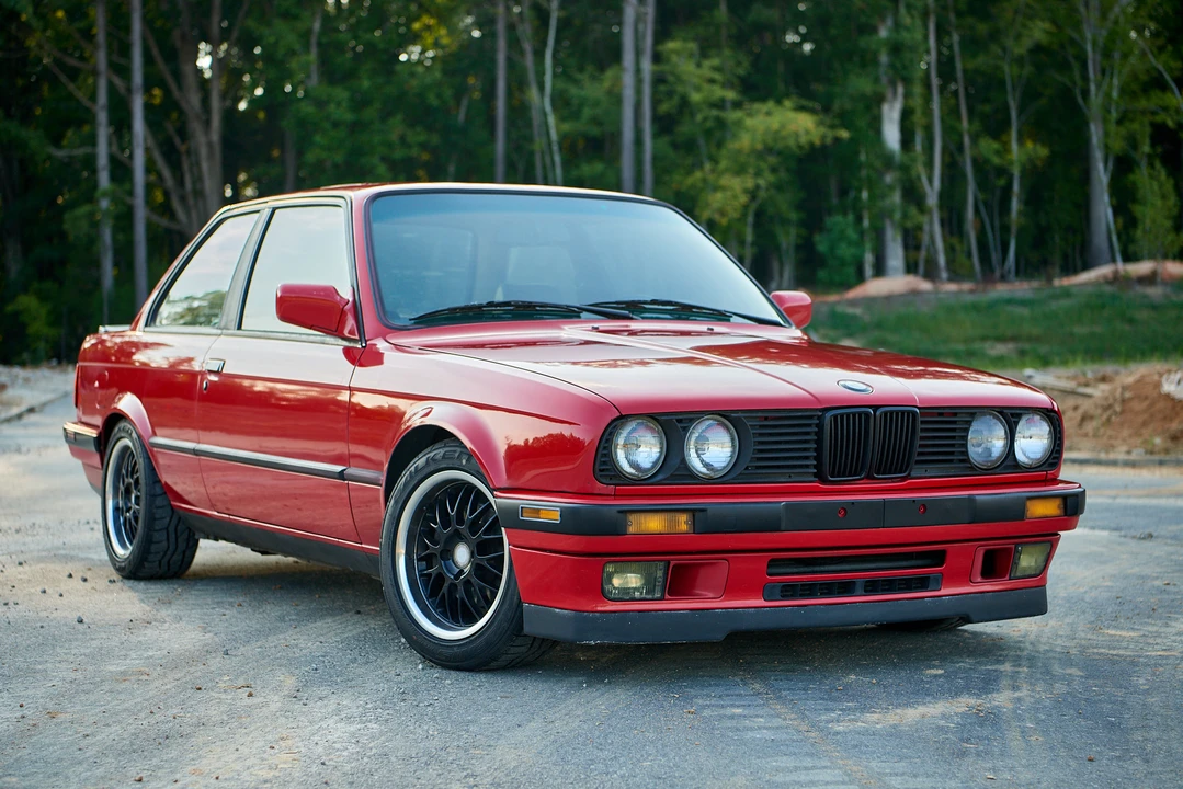 1990 BMW E30 3 Series - Image 2 of 31