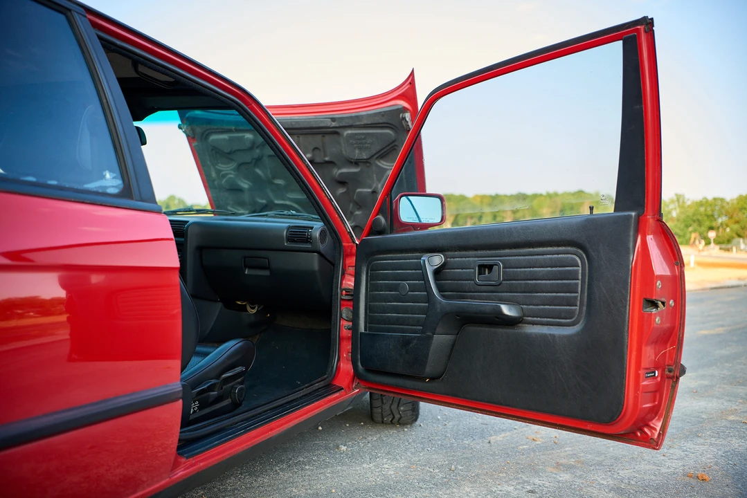 1990 BMW E30 3 Series - Image 18 of 31