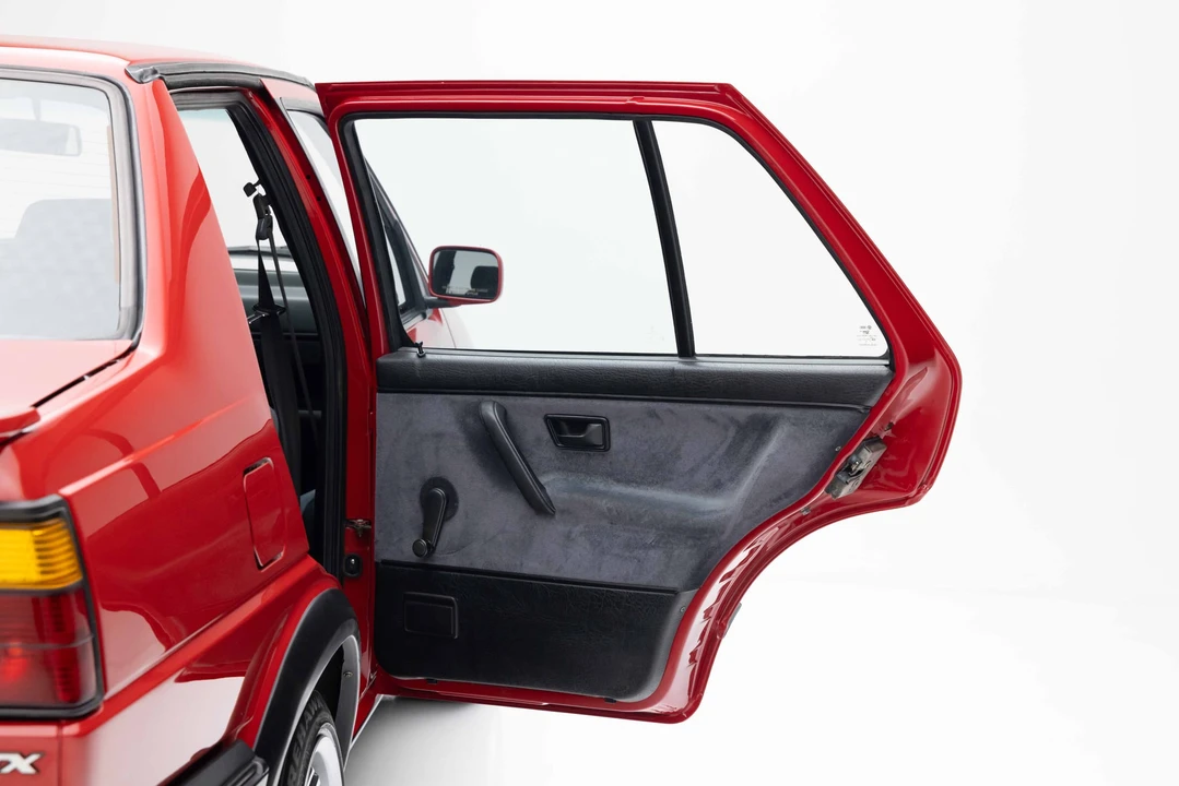 1992 Volkswagen A3 Jetta - Image 13 of 31