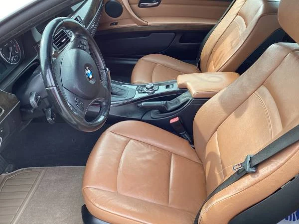 2012 BMW E93 3 Series Convertible - Image 6 of 9