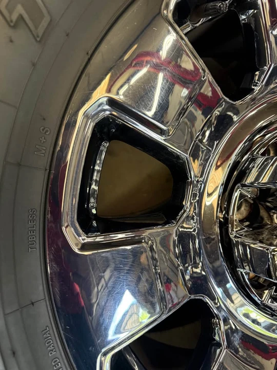 2024 Ford Super Duty 5th Gen - Image 4 of 10