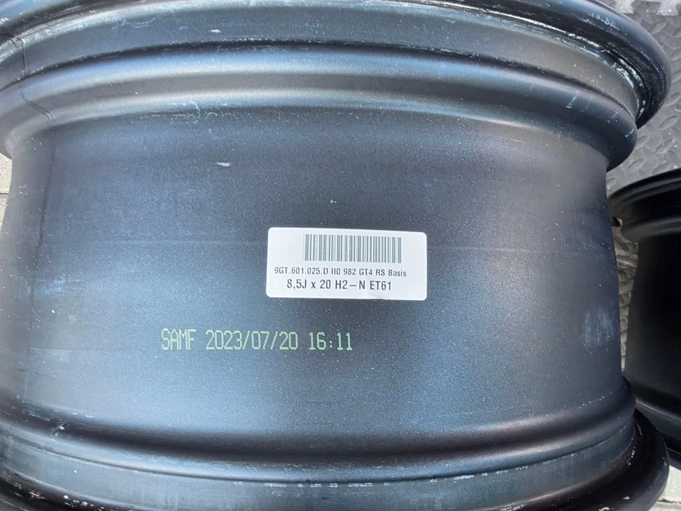 Parts & Memorabilia Porsche Wheels - Image 24 of 26