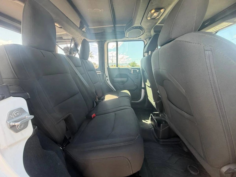 2020 Jeep JL Wrangler - Image 11 of 12
