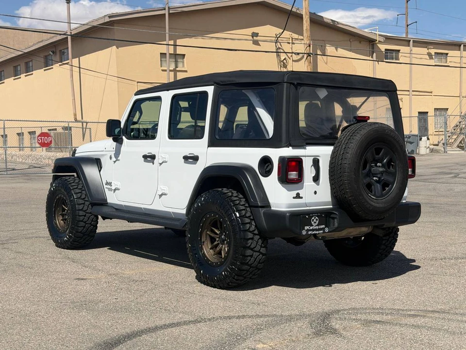 2020 Jeep JL Wrangler - Image 6 of 12