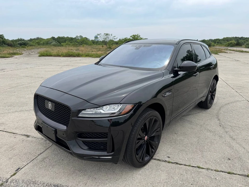 2020 Jaguar F-Pace - Image 22 of 24
