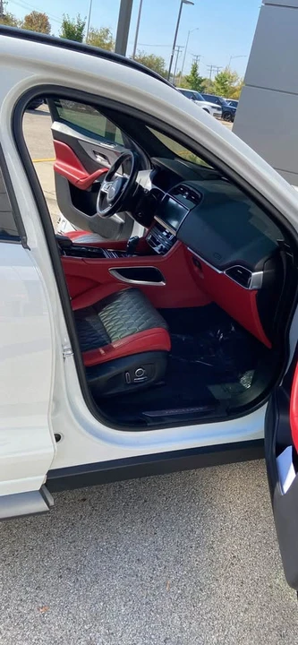 2020 Jaguar F-Pace SVR - Image 6 of 9