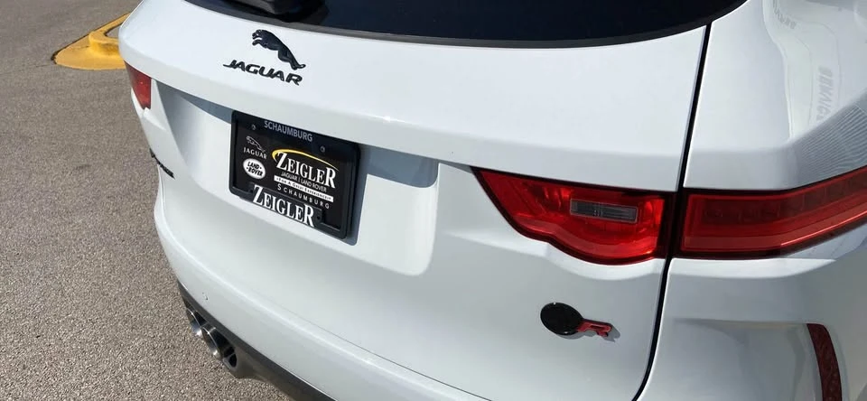 2020 Jaguar F-Pace SVR - Image 9 of 9