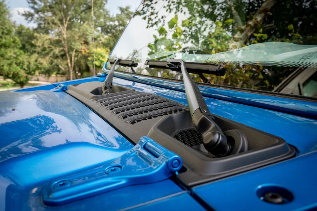 2021 Jeep JL Wrangler - Image 30 of 31