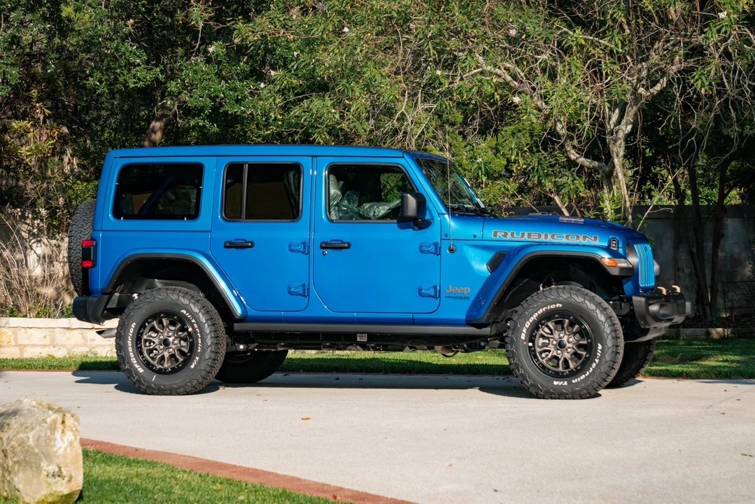 2021 Jeep JL Wrangler - Image 14 of 31