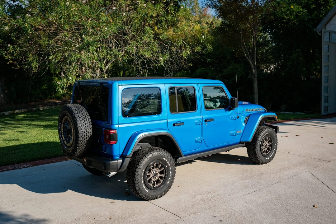 2021 Jeep JL Wrangler - Image 17 of 31