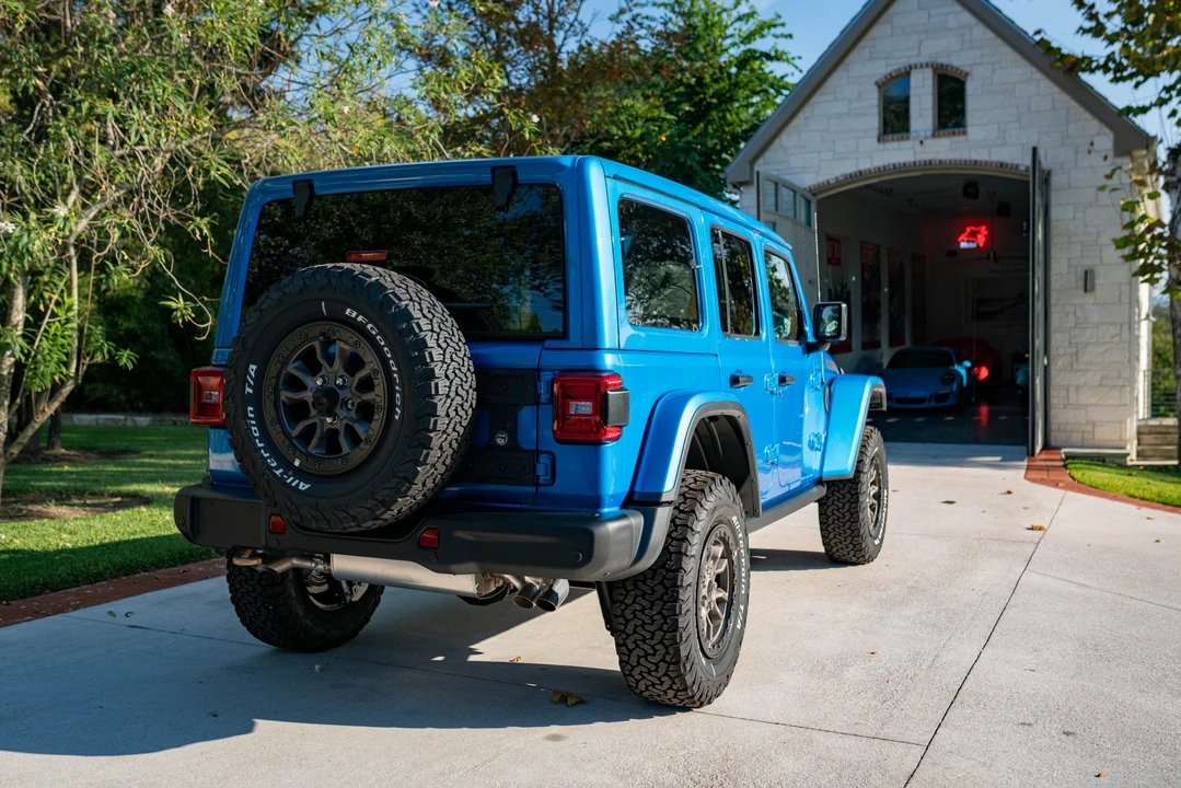 2021 Jeep JL Wrangler - Image 18 of 31