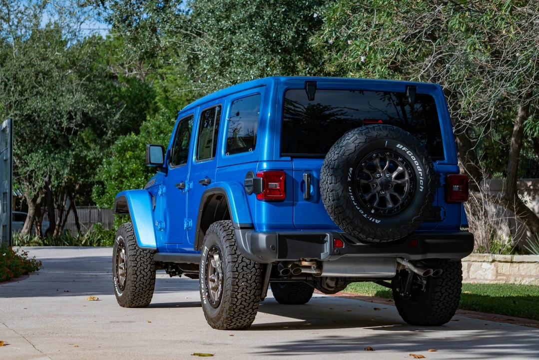 2021 Jeep JL Wrangler - Image 21 of 31