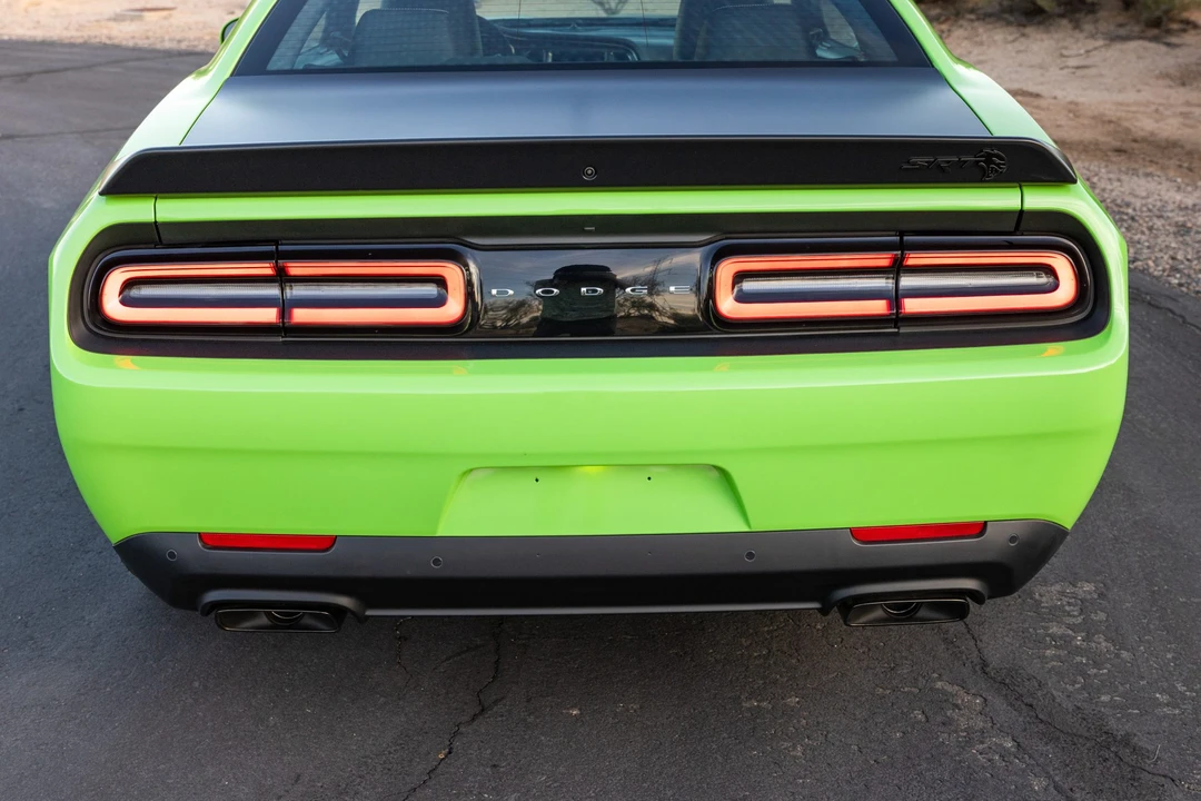 2023 Dodge Challenger SRT Hellcat 3rd Gen - Image 19 of 31