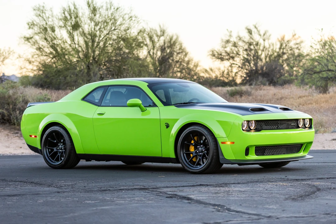 2023 Dodge Challenger SRT Hellcat 3rd Gen - Image 8 of 31