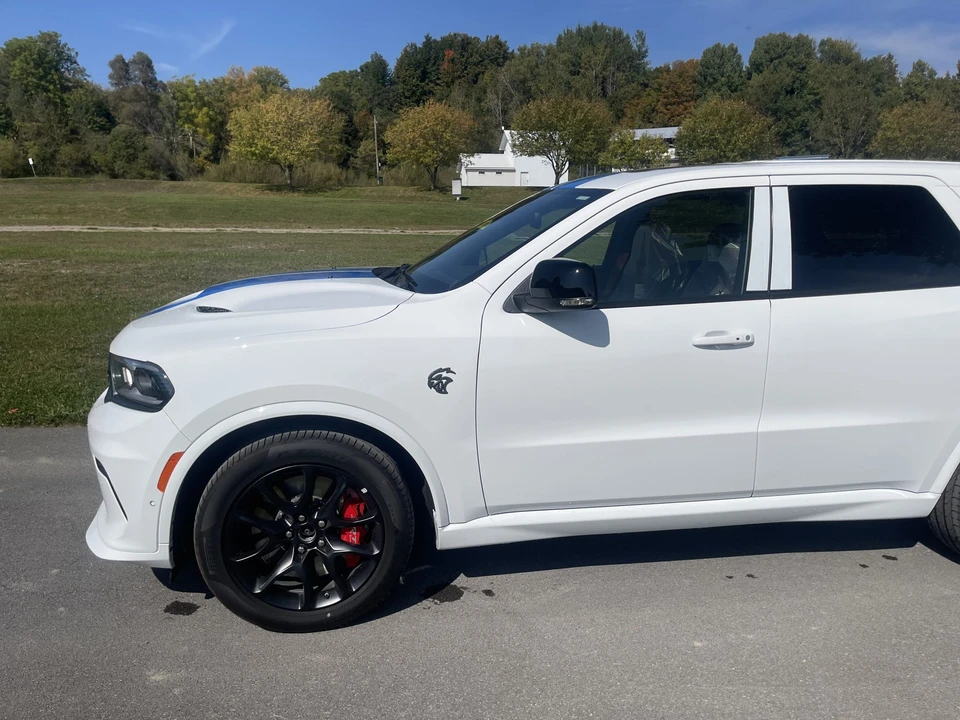 2023 Dodge Durango SRT Hellcat 3rd Gen - Image 11 of 31
