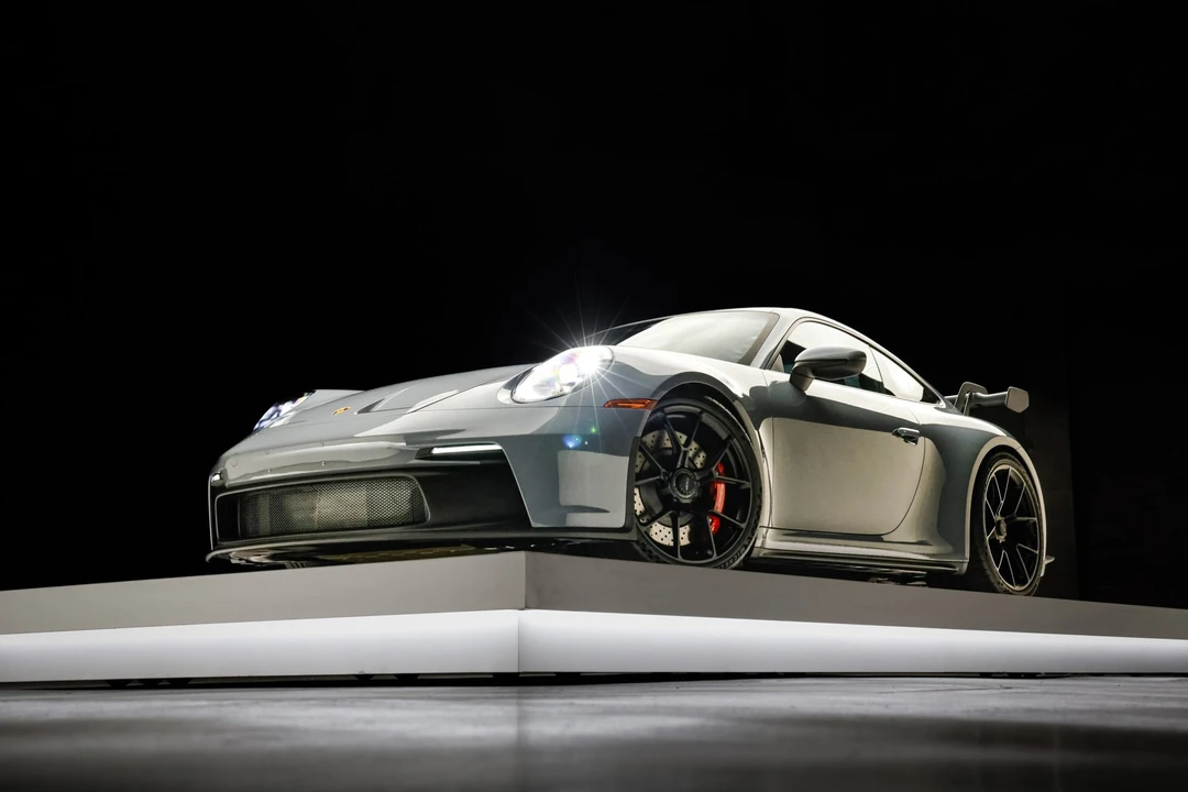 2023 Porsche 992 GT3 - Image 6 of 31