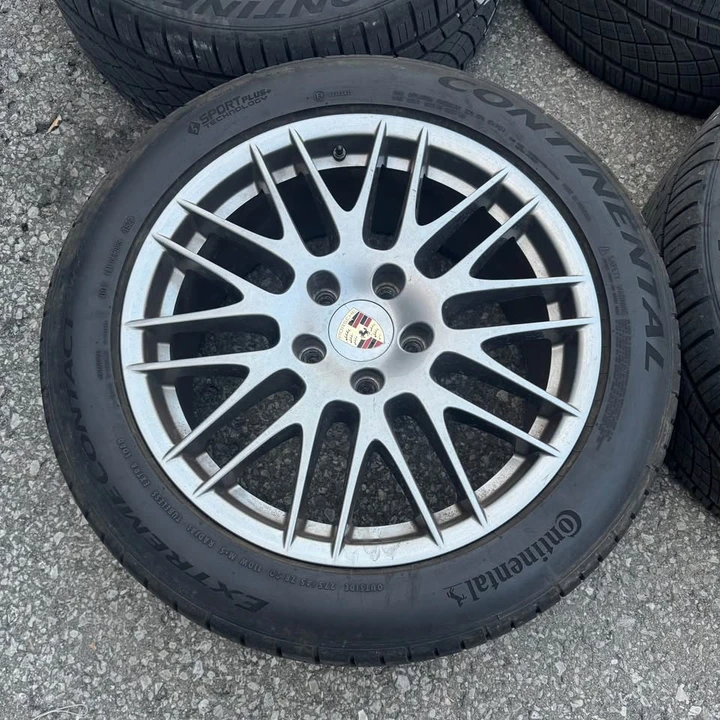 2018 Porsche 958 Cayenne - Image 2 of 10