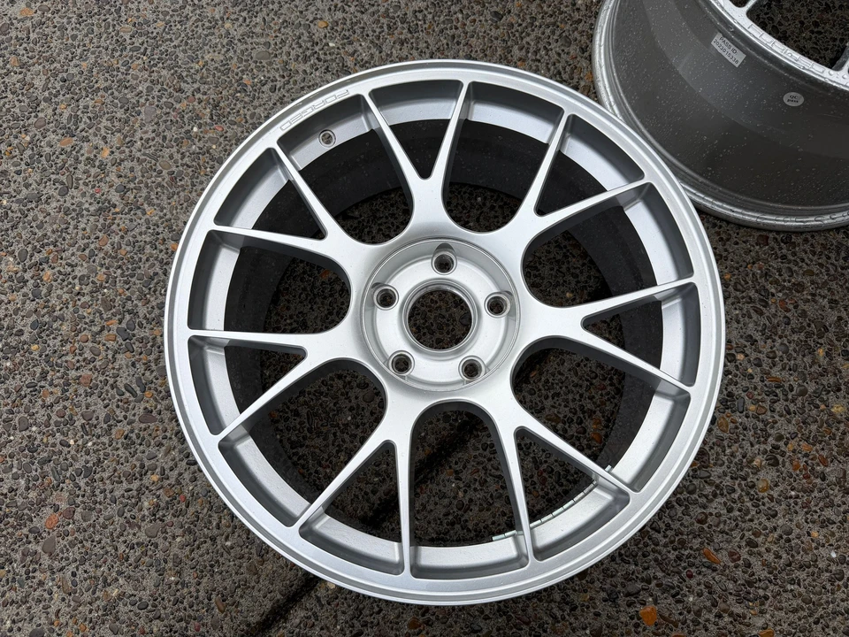 Parts & Memorabilia Other Wheels - Image 6 of 20
