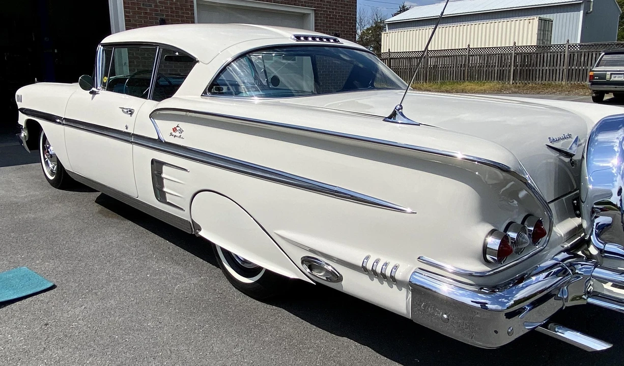 1958 Chevrolet Impala 1st Gen - Image 14 of 31