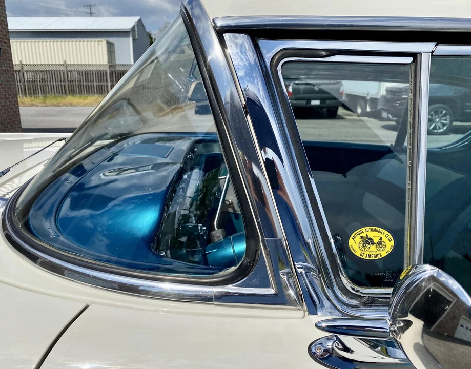 1958 Chevrolet Impala 1st Gen - Image 15 of 31