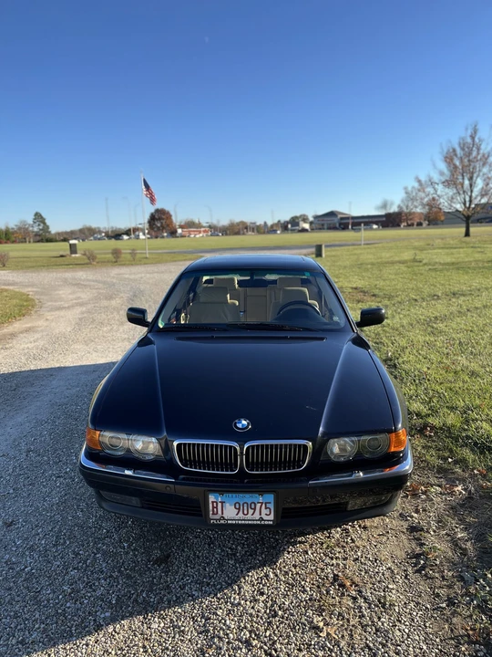 1999 BMW E38 750i & 750iL Sedan - Image 24 of 31