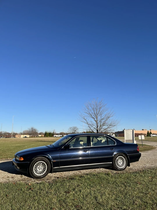 1999 BMW E38 750i & 750iL Sedan - Image 6 of 31