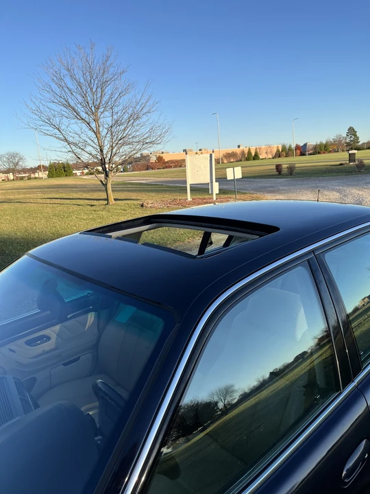 1999 BMW E38 750i & 750iL Sedan - Image 27 of 31