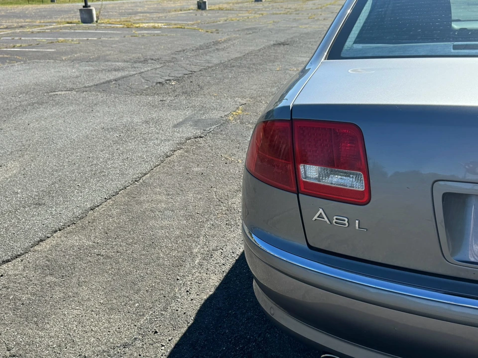 2004 Audi D3 A8 - Image 25 of 31