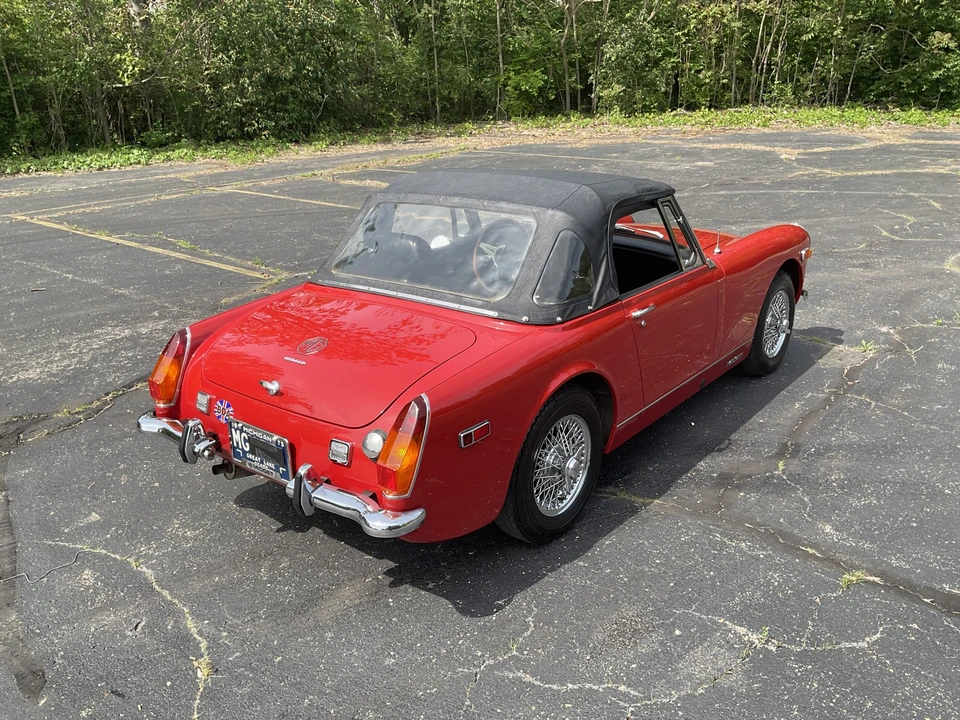 1973 MG - Image 14 of 31
